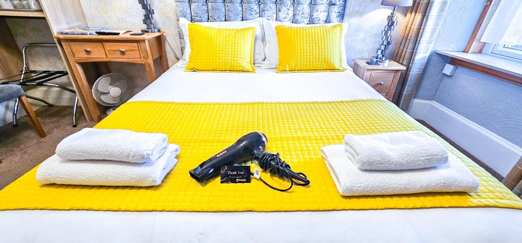 Mystayinn Kinloch Lodge อินเวอร์เนส ภายนอก รูปภาพ