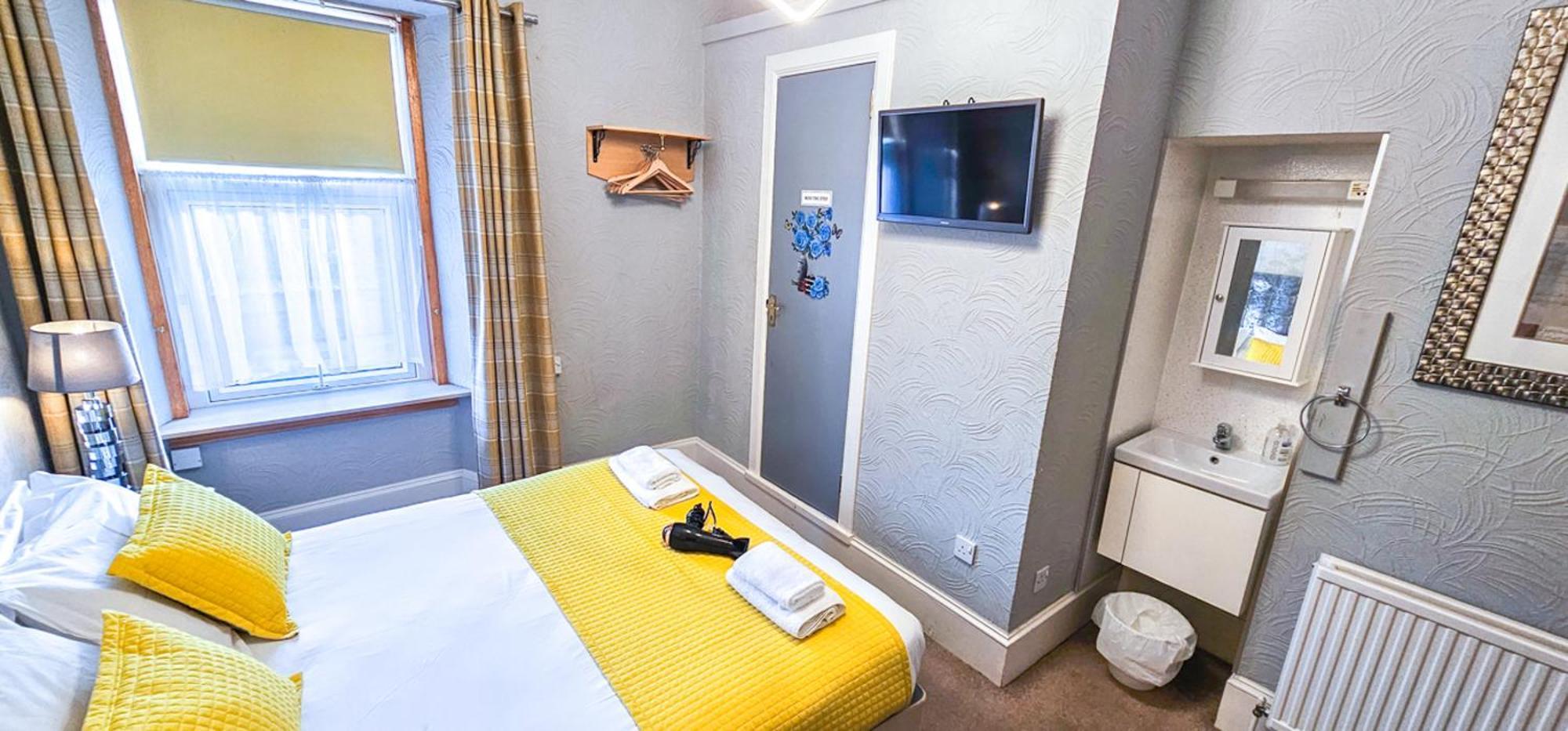 Mystayinn Kinloch Lodge อินเวอร์เนส ภายนอก รูปภาพ