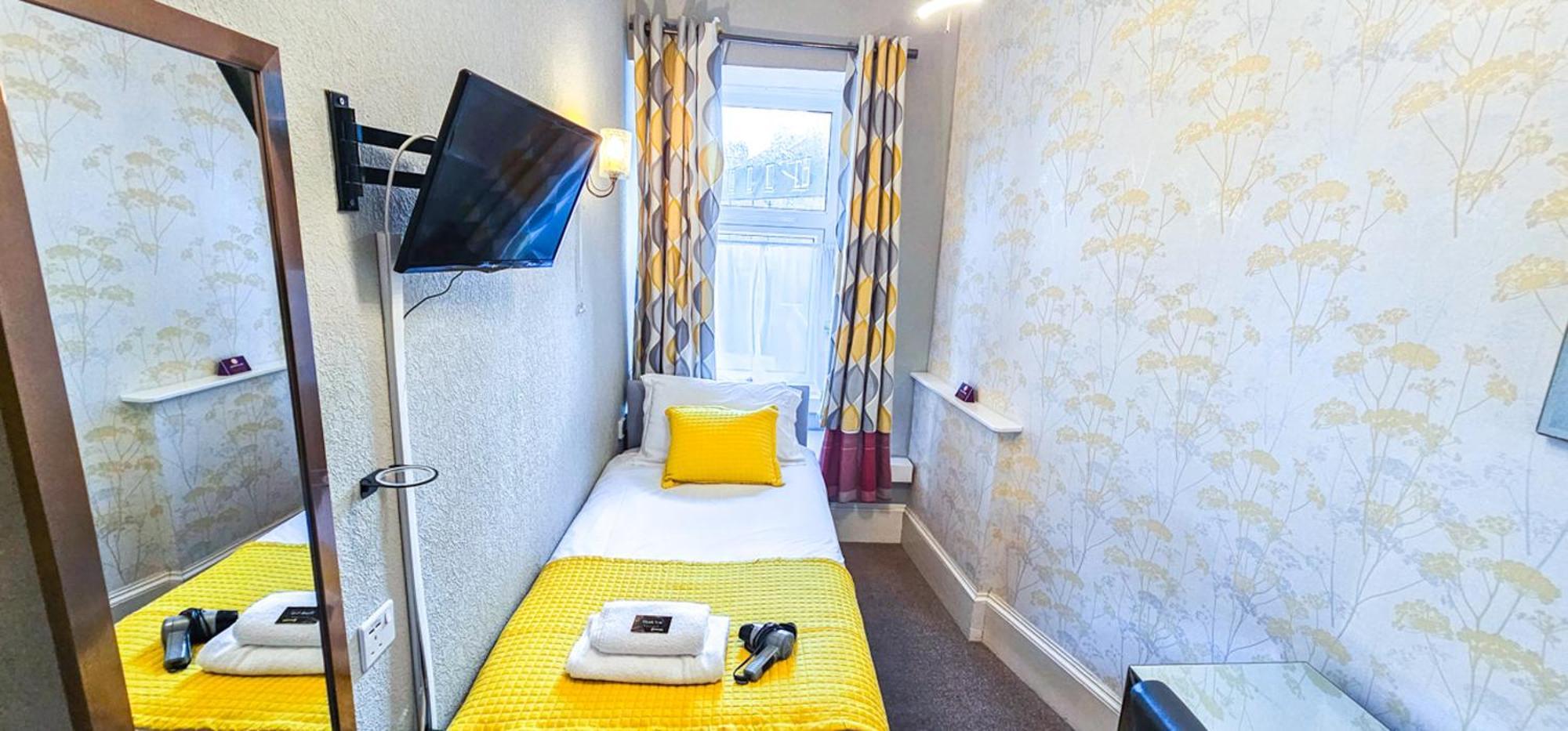 Mystayinn Kinloch Lodge อินเวอร์เนส ภายนอก รูปภาพ
